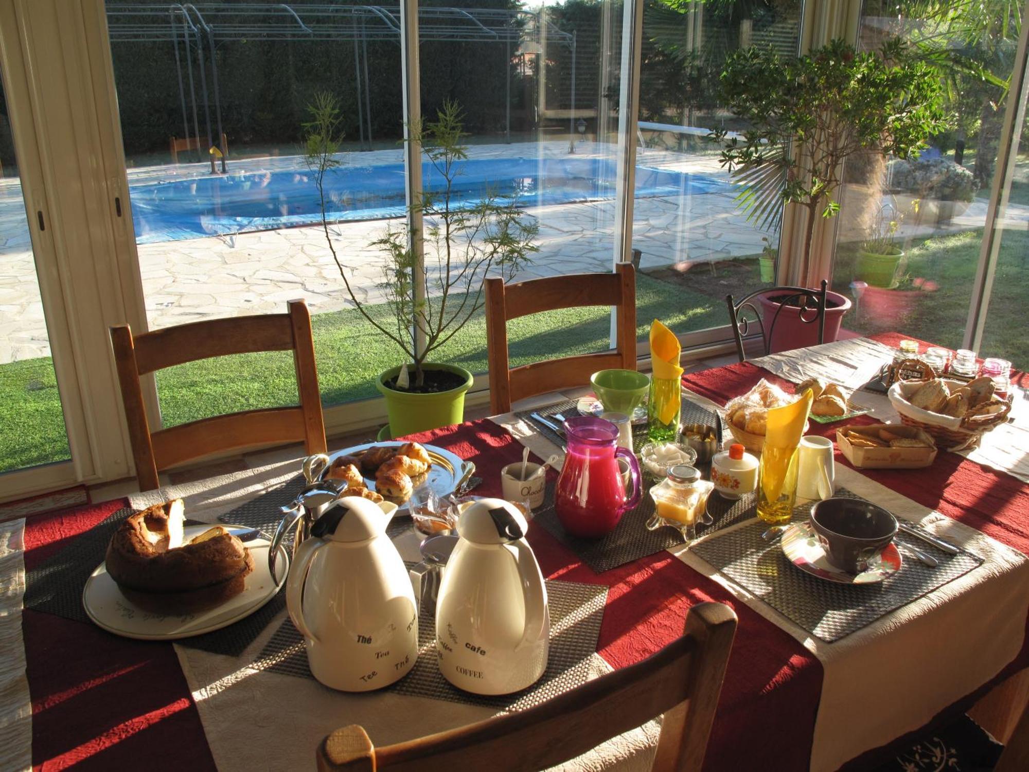 Bed and Breakfast L'étape Provencale à Cabriès Extérieur photo