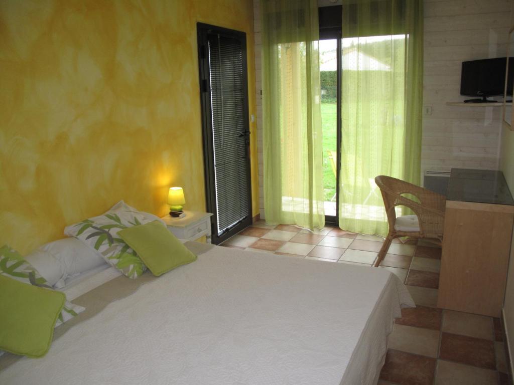 Bed and Breakfast L'étape Provencale à Cabriès Chambre photo